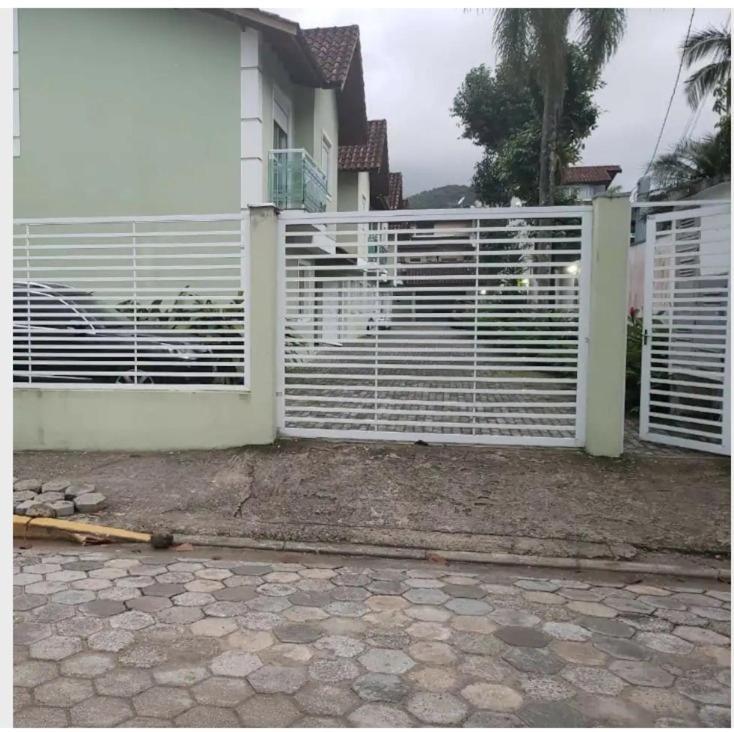 Casa Com Localizacao Privilegiada, A 140 Metros Da Praia Juquey Sao Sebastiao  Exterior foto